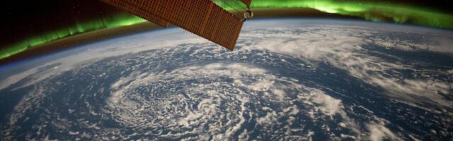 See astronauts' most awe-inspiring photos taken from the International Space Station in 2025