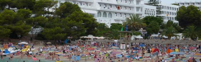 Short-Term Rental Bookings Drop in Mallorca