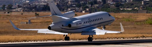 Taylor Swift's Private Jet: Details About The $54M Dassault Falcon