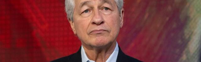 JP Morgan CEO Jamie Dimon says stablecoin issuers paying interest should be regulated as banks