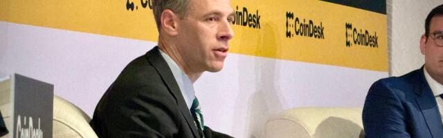 Top U.S. Banking Regulator Gould Says Crypto Debanking 'Is Real'