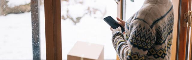 4 Sneaky Holiday Package Scams You Need to Know About