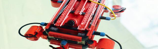 DARPA calls for proposals for autonomous underwater drones — gov't looking for a small, cheap autonomous sub that can be developed and built quickly