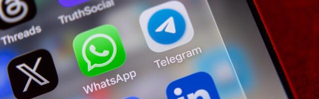 WhatsApp adds a better, native interface for CarPlay