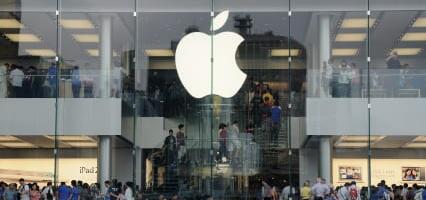 iPhone 16 to Feature Under-display Camera: Kuo