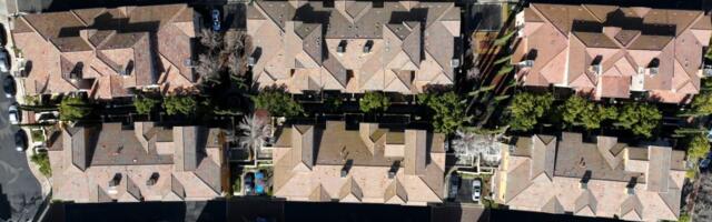Bay Area home prices up 6% from last year as wealthy buyers dominate housing market